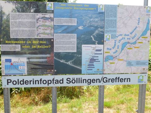 Informationstafel am Polderinpfad