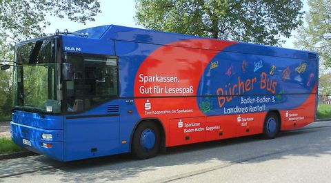Bücherbus - die Fahrbücherei des Landkreis Rastatt